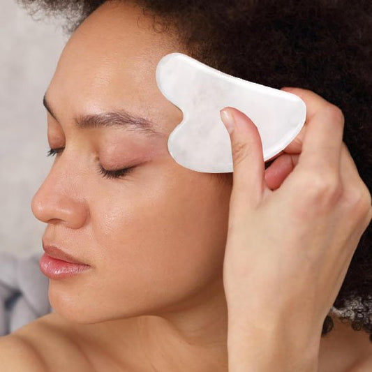 pierre gua sha jade blanc visage