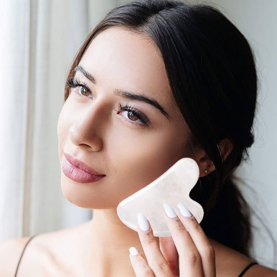 pierre gua sha visage jade blanc