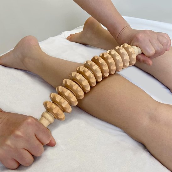 Rouleau de massage bois mollet